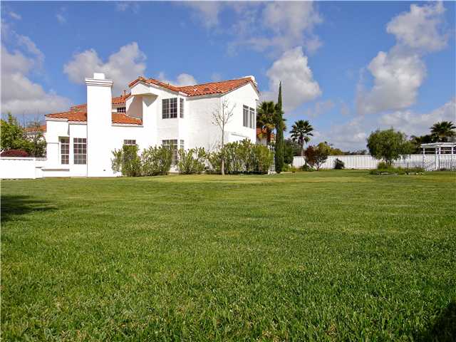 3604 Napa Ct, Oceanside, CA 92056 photo 2