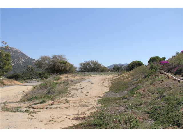 3031 Soaring Hawk Ln, Jamul, CA 91935 photo 12