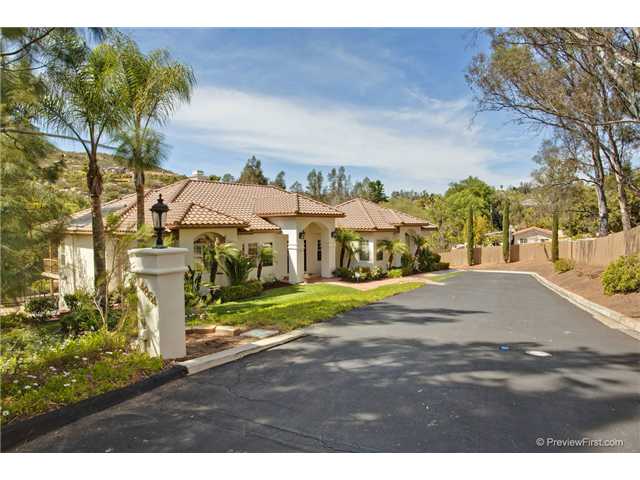 14864 Indian Peak Ln, Poway, CA 92064 photo 2