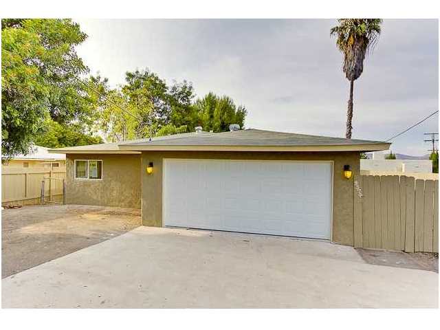 9374 Rigsby Dr, Santee, CA 92071 photo 2