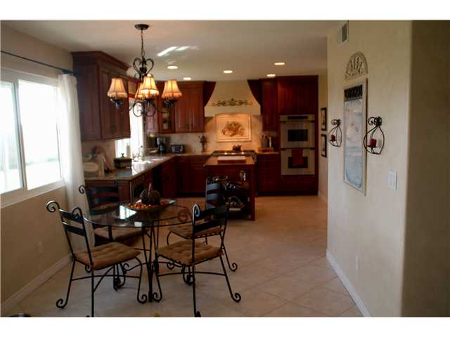 3633 Fordham Ct, Oceanside, CA 92056 photo 5
