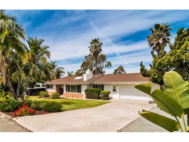 3148 Skyline Dr, Oceanside, CA 92056 photo 1