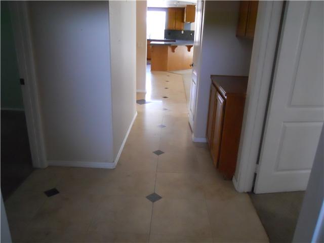 9533 Leyendekker Ct, Lakeside, CA 92040 photo 5