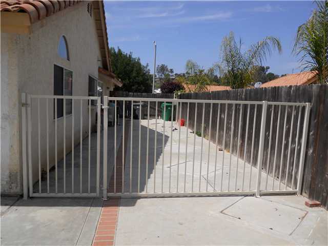 9533 Leyendekker Ct, Lakeside, CA 92040 photo 8
