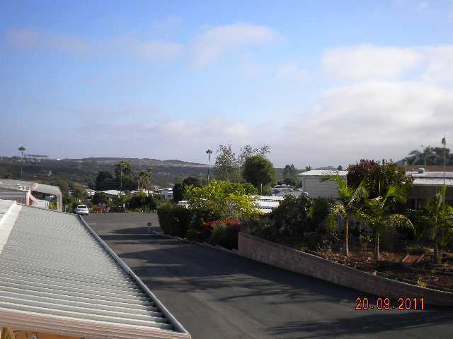 132 Brookside Ln, Oceanside, CA 92056 photo 3