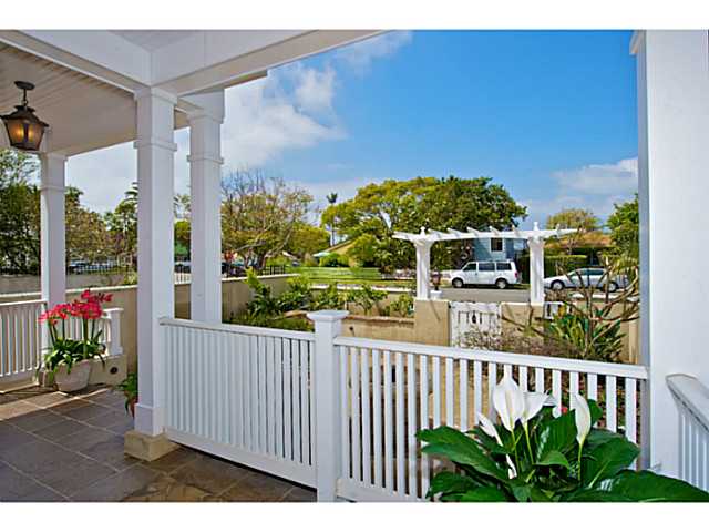 665 I Ave, Coronado, CA 92118 photo 2