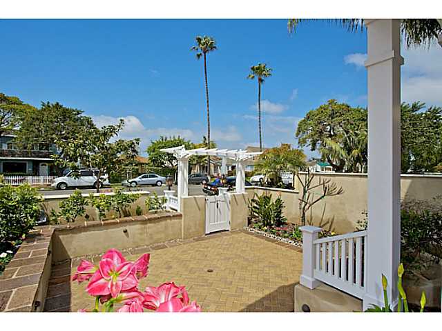 665 I Ave, Coronado, CA 92118 photo 5