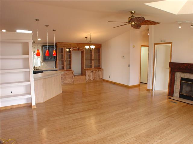 260 E Bradley Ave, El Cajon, CA 92021 photo 4