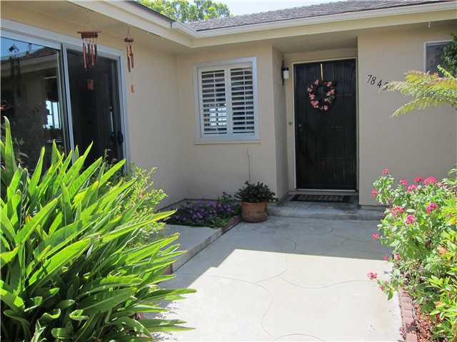 7845 Highgate Ln, La Mesa, CA 91942 photo 2