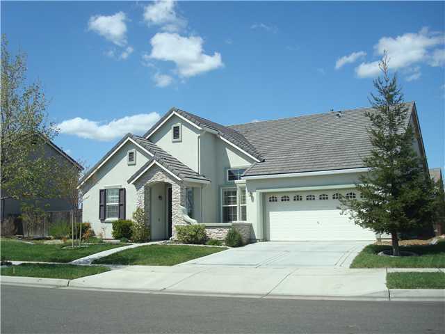 575 Rowland Ct, Merced, CA 95348 photo 2