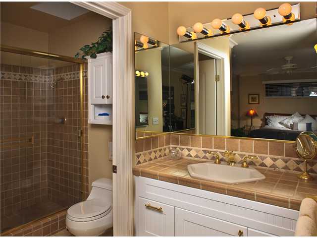 3873 Leland St, San Diego, CA 92106 photo 4