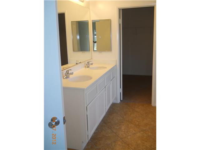 530 Wala Dr, Oceanside, CA 92058 photo 11