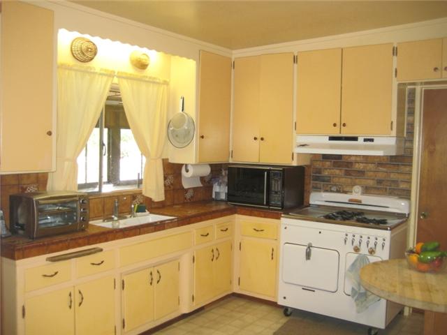 931 Harry St, El Cajon, CA 92020 photo 4
