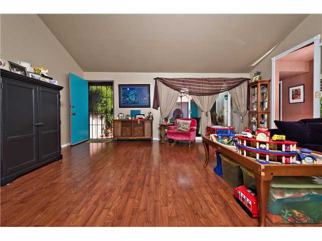 3675 Harvard Dr, Oceanside, CA 92056 photo 8