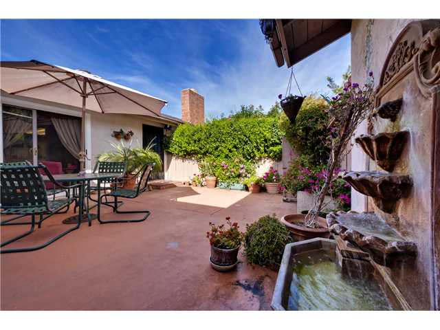 3675 Harvard Dr, Oceanside, CA 92056 photo 4