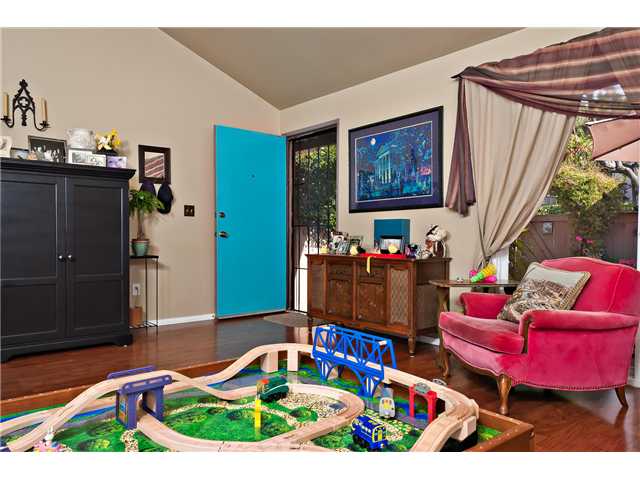 3675 Harvard Dr, Oceanside, CA 92056 photo 5