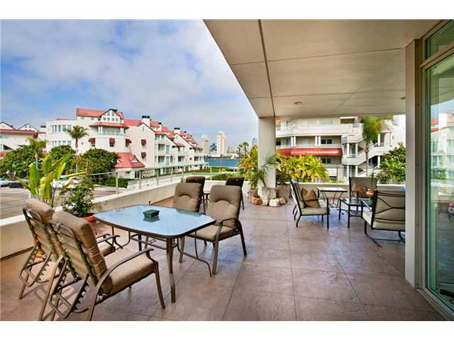 1220 1st St #202, Coronado, CA 92118 photo 4