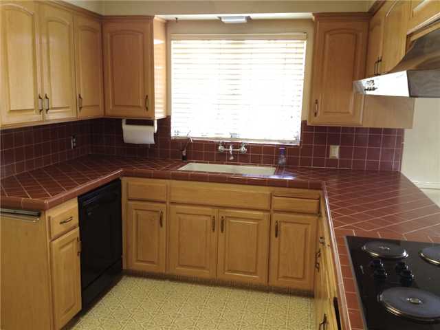 6186 Lambda Dr, San Diego, CA 92120 photo 5