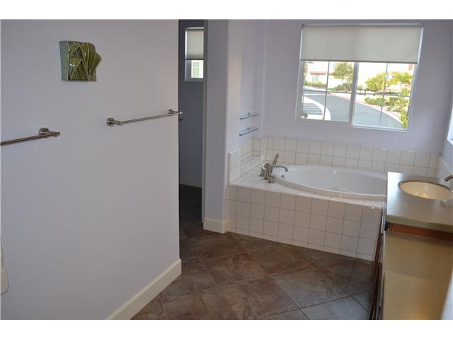 3173 Via Iris, Carlsbad, CA 92009 photo 12