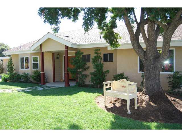 1945 Bluebell Ln, Fallbrook, CA 92028 photo 4
