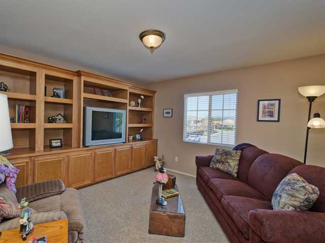 5137 Mendip St, Oceanside, CA 92057 photo 14