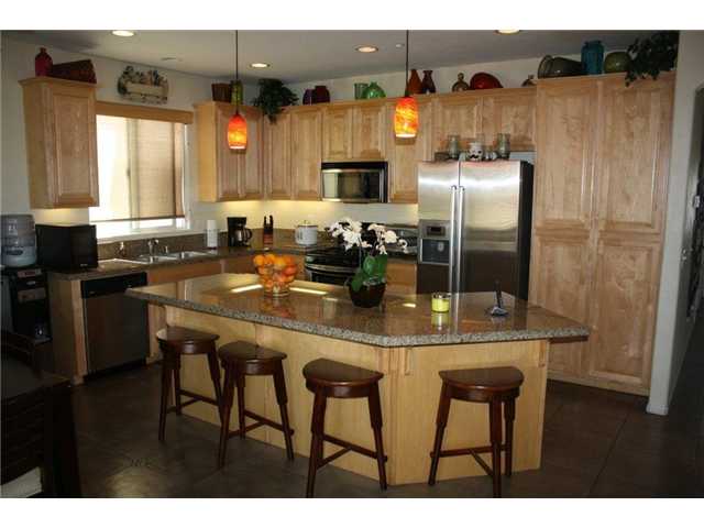 8739 Glen Oaks Way, Santee, CA 92071 photo 3