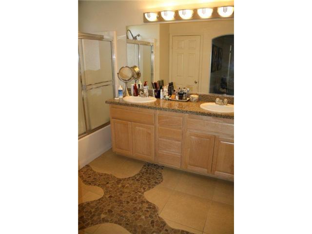 8739 Glen Oaks Way, Santee, CA 92071 photo 8