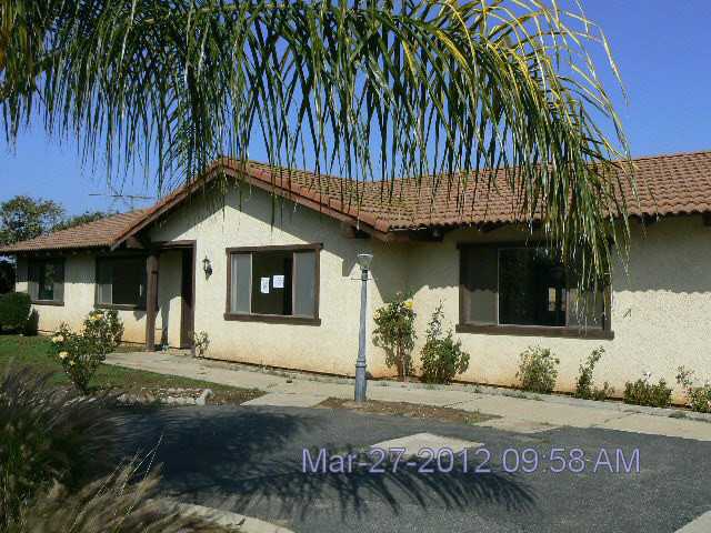 1726 E Fallbrook St, Fallbrook, CA 92028 photo 1
