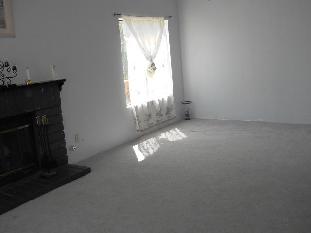 1395 Stoneridge Ct, Oceanside, CA 92056 photo 4