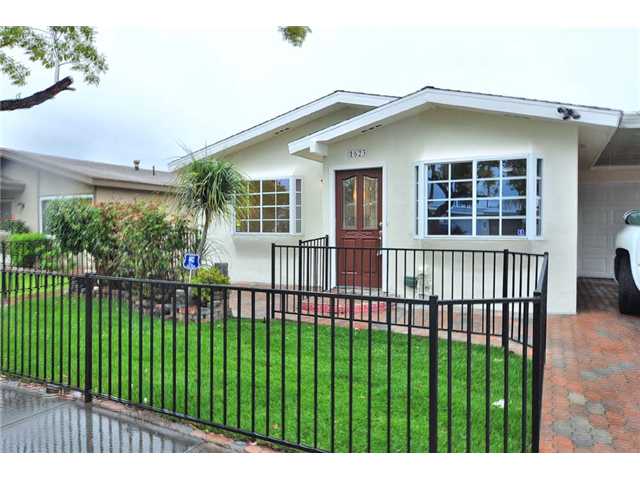 1623 Cherry Pl, Escondido, CA 92027 photo 1