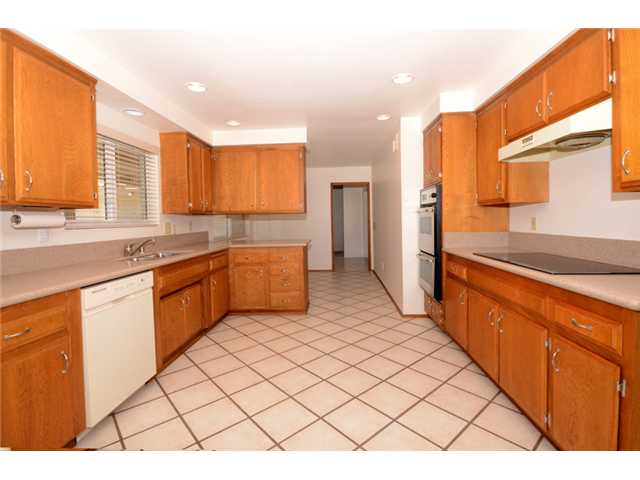 17245 Saint Andrews Dr, Poway, CA 92064 photo 6