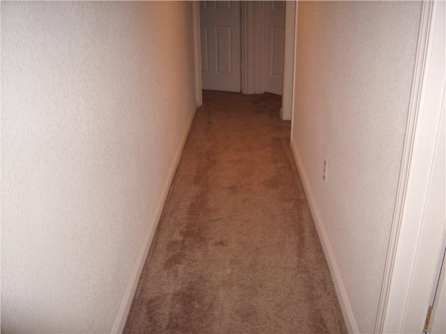 264 S Kenneth Ave, Kerman, CA 93630 photo 5