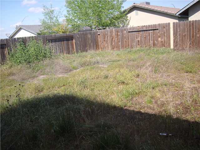 264 S Kenneth Ave, Kerman, CA 93630 photo 8
