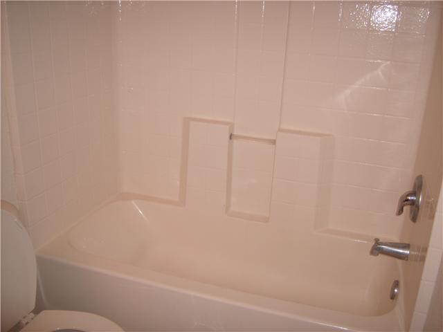 264 S Kenneth Ave, Kerman, CA 93630 photo 7