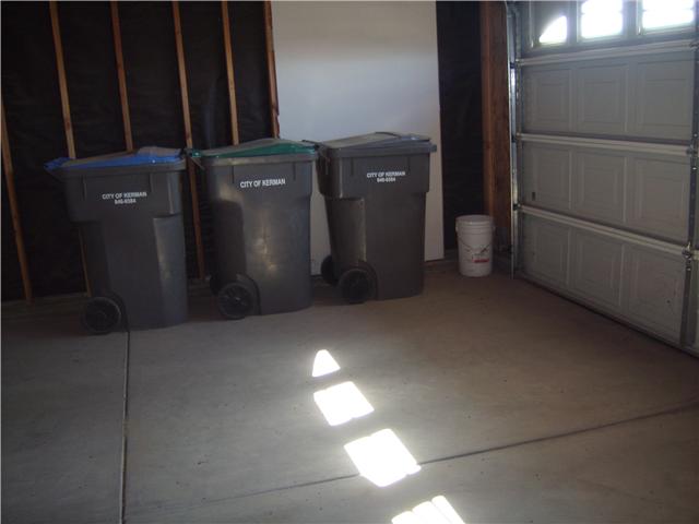 264 S Kenneth Ave, Kerman, CA 93630 photo 10