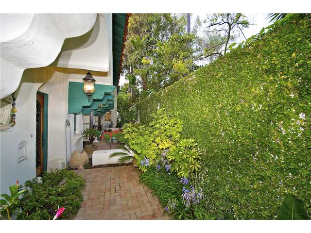 1044 Olive Ave, Coronado, CA 92118 photo 23
