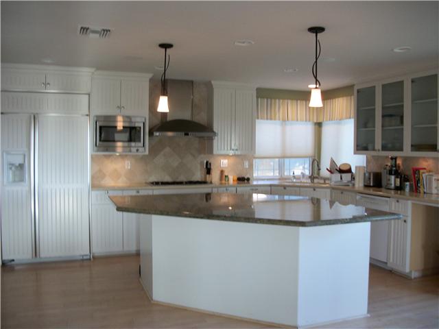 8045 Binney Pl, La Mesa, CA 91942 photo 4