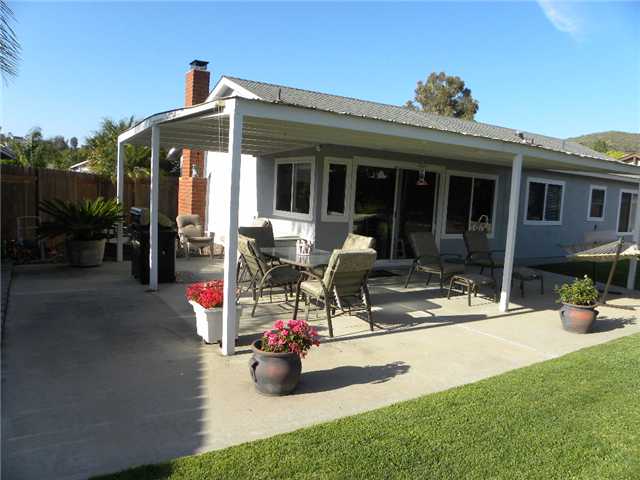 2520 Hansom Ln, Spring Valley, CA 91978 photo 11