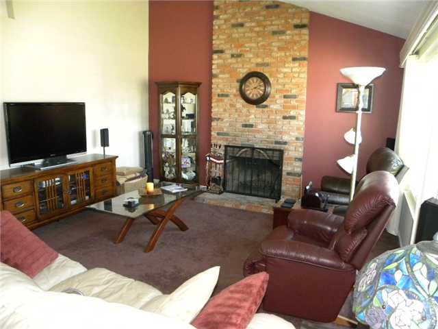 2520 Hansom Ln, Spring Valley, CA 91978 photo 2