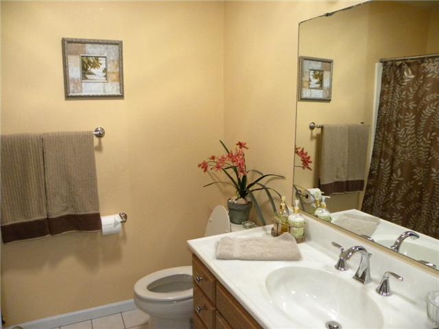 2520 Hansom Ln, Spring Valley, CA 91978 photo 6