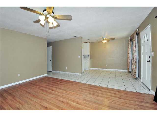 912 Pecos St, Spring Valley, CA 91977 photo 2