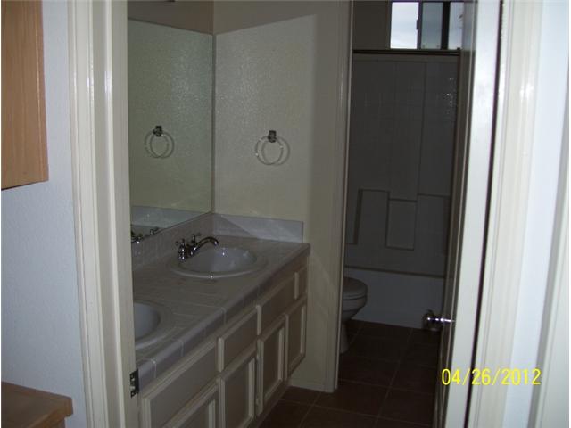 4831 Baroque Ter, Oceanside, CA 92057 photo 10
