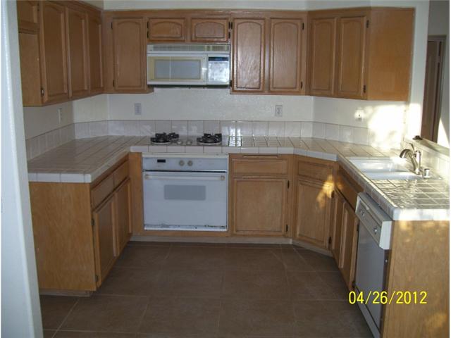 4831 Baroque Ter, Oceanside, CA 92057 photo 4