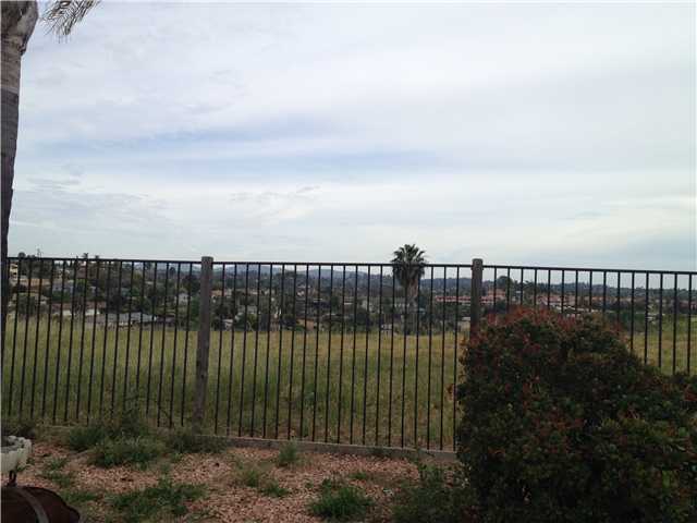345 Apollo Dr, Vista, CA 92084 photo 9