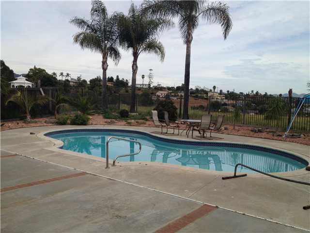 345 Apollo Dr, Vista, CA 92084 photo 7