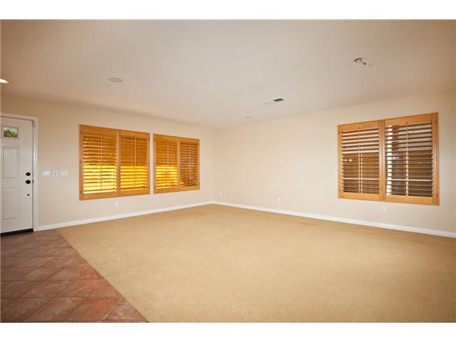 365 La Soledad Way, Oceanside, CA 92057 photo 2