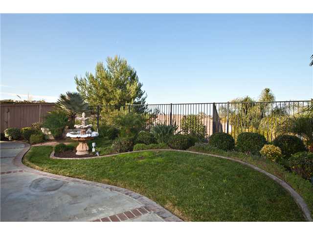 365 La Soledad Way, Oceanside, CA 92057 photo 21