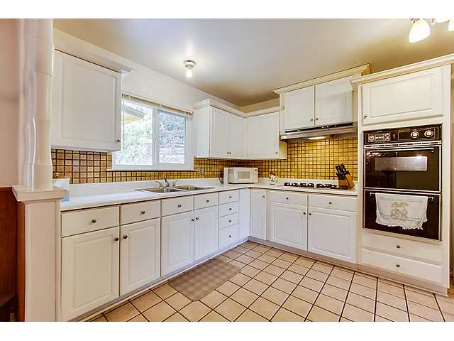 2207 El Monte Dr, Oceanside, CA 92054 photo 8