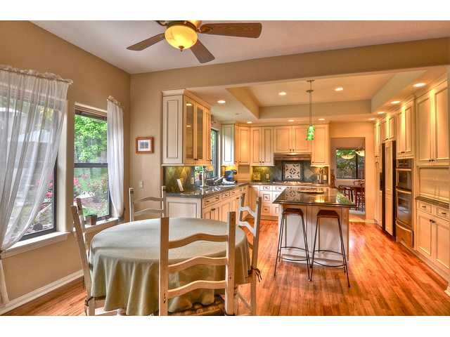 310 Cole Ranch Rd, Encinitas, CA 92024 photo 11