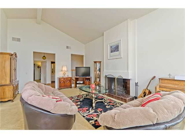 4333 Macronald Dr, La Mesa, CA 91941 photo 9